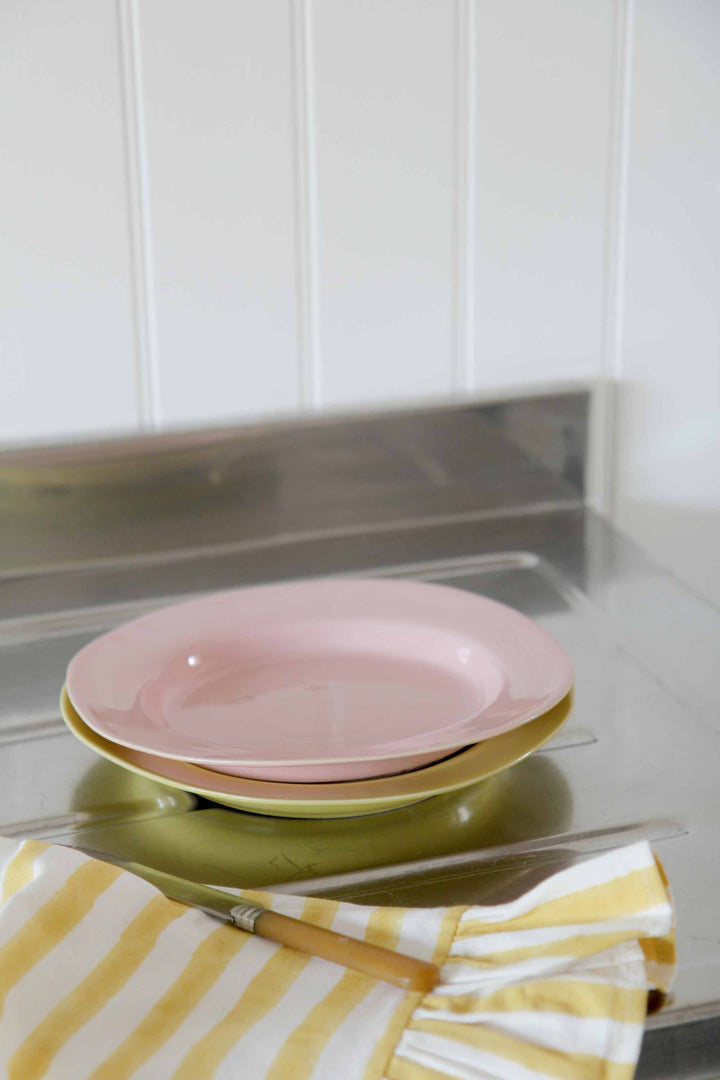 Pasta Plate / Rose Fondant