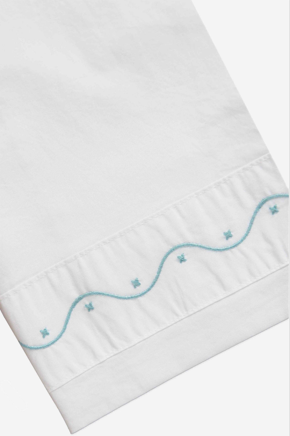 criss-cross bedding pillowcase blue