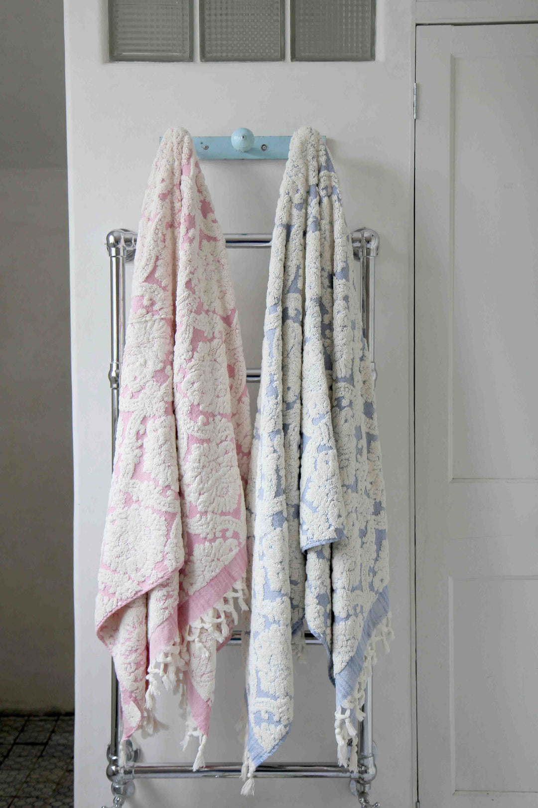 damask blue and pink bath towels