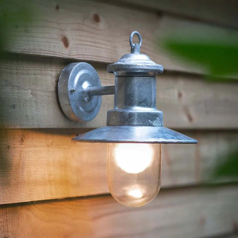 St Ives Ships Light