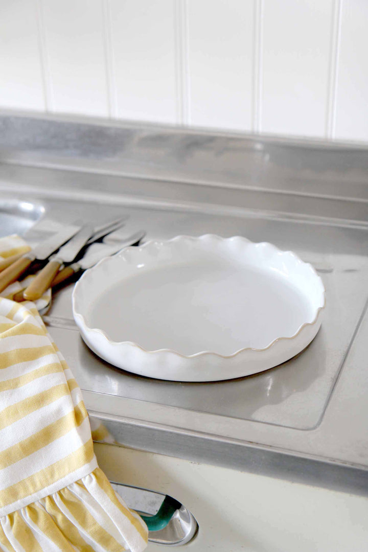 Pie Dish / White Ice