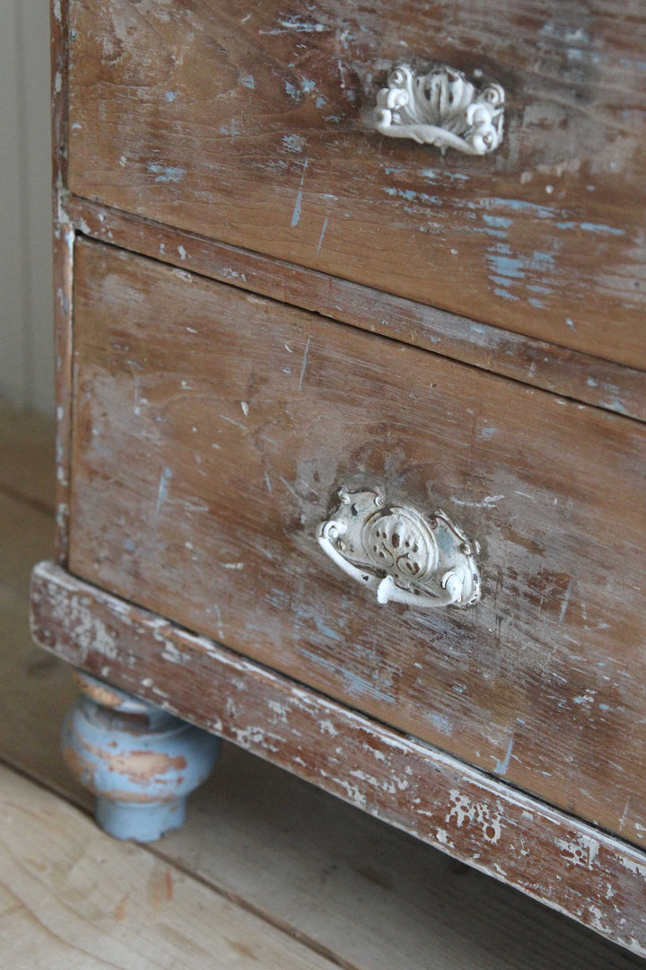 Distressed Pine Chest of Drawers