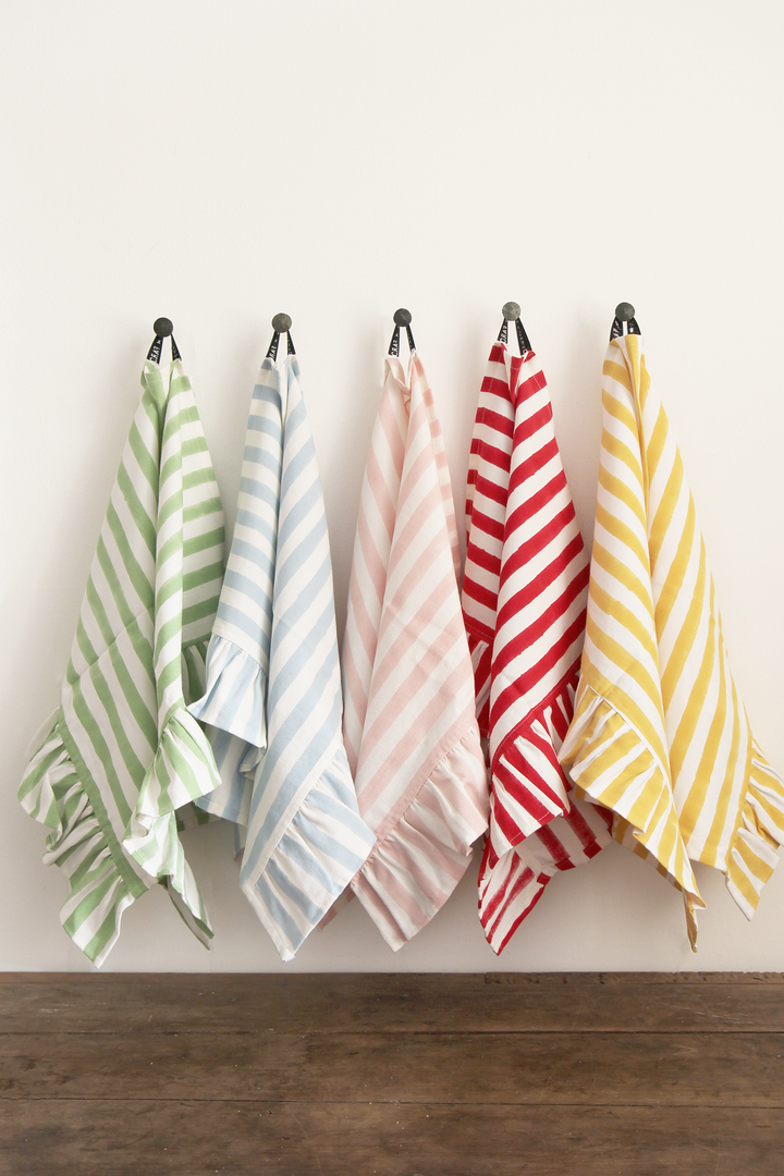 Ruffle Stripe T-Towel / Red