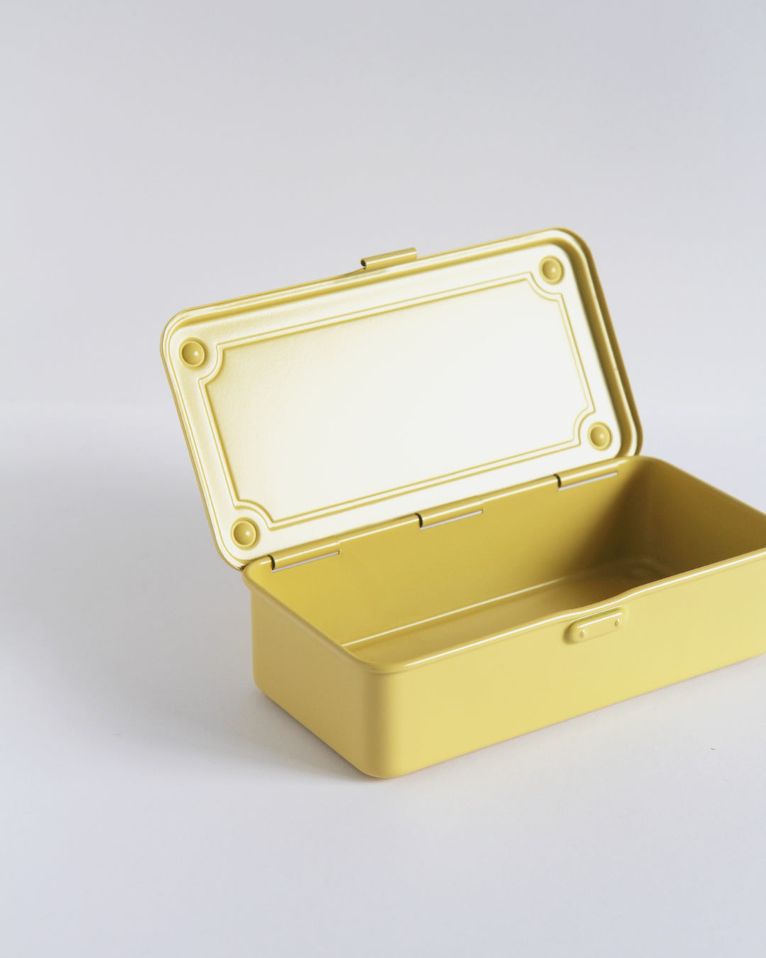 Trunk Shape Toolbox T-190 Italian Yellow
