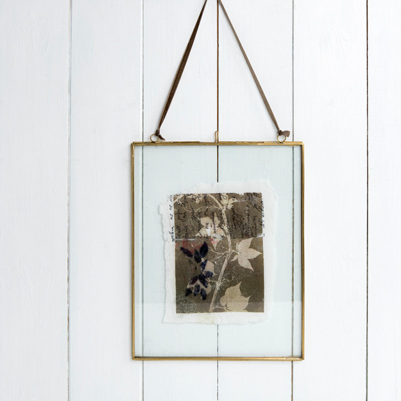 Hanging Brass Frame 25 x 20cm - Domestic Science Home