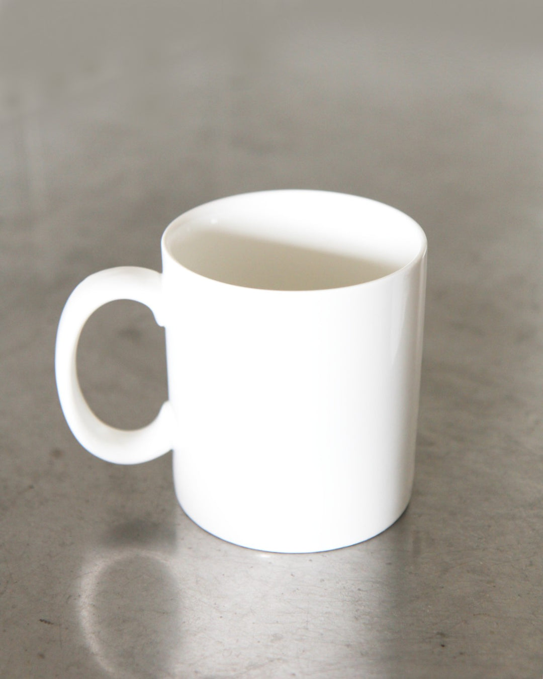 White Porcelain Mug / 1 Pint