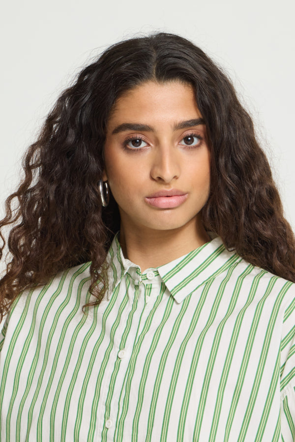 Ihgilu Shirt Green & White