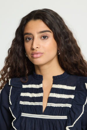 Ihvoilana Blouse / Maritime Blue