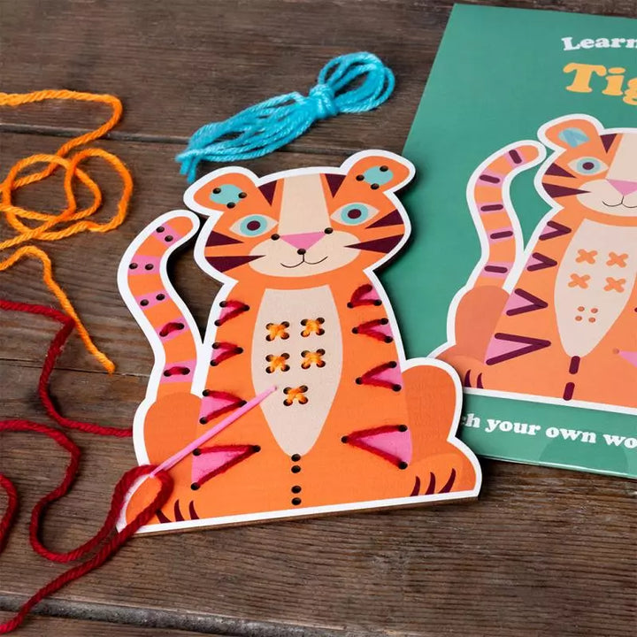 Learn to Sew Wooden Hand-Stitch Set / Tiger