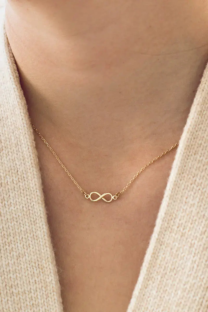 Infinity Necklace | Gold