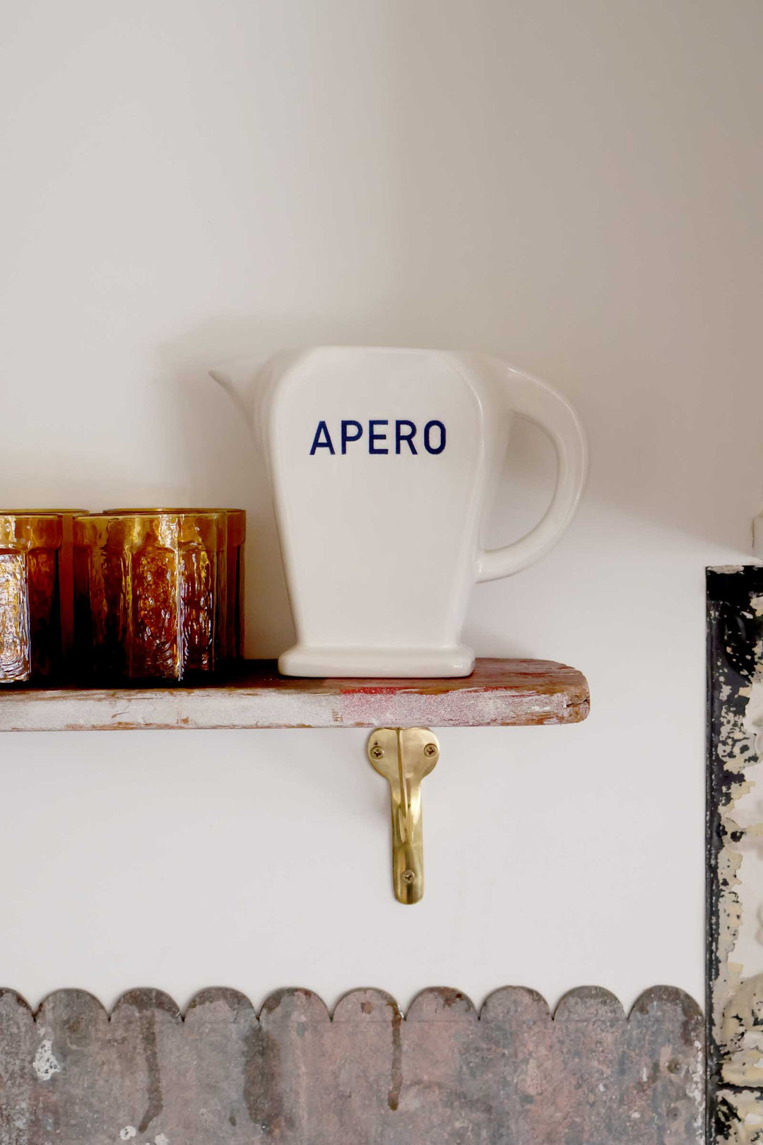 Apero Pitcher / Ivory