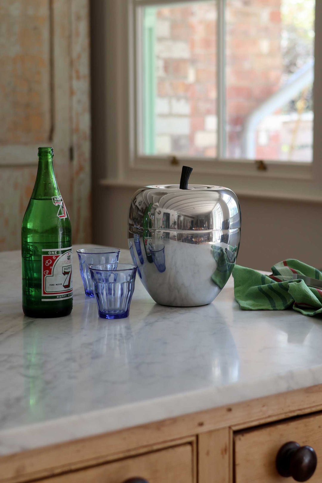 Apple Ice Bucket Lrg Silver