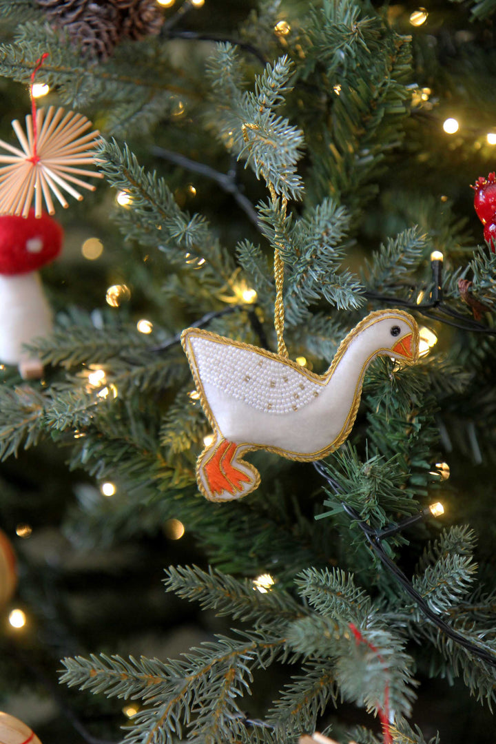 Beaded goose decoration
