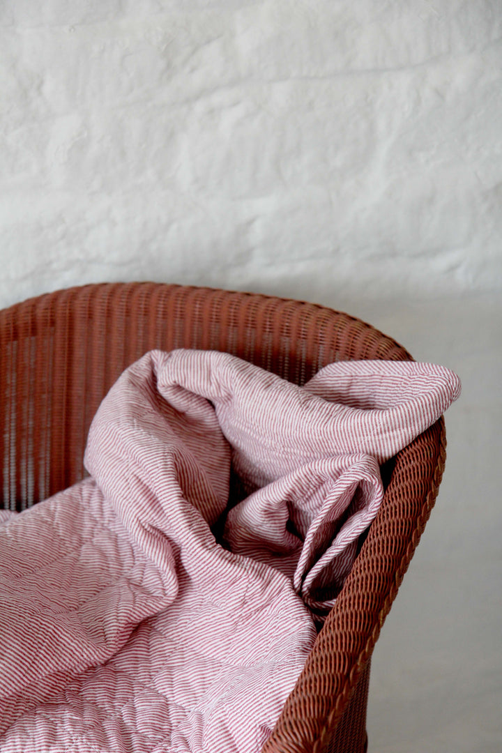 Cotton Quilt / Red Stripes