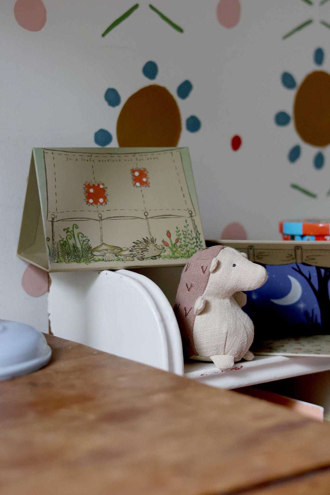 Cuddles the Hedgehog Toy / Boxed
