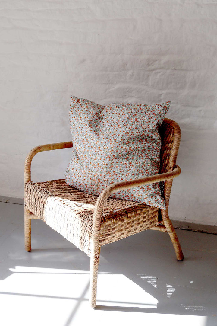 Cushion 60 x 60cm Light Blue Rust Ditsy Floral

Regular price