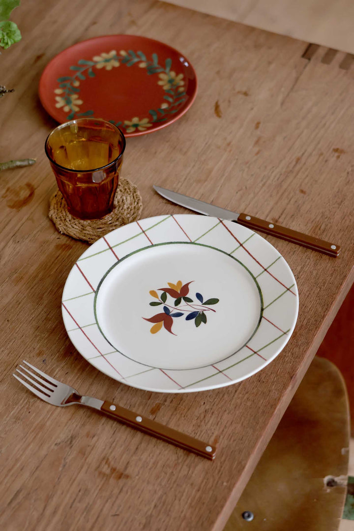 Dinner Plate With Flower
