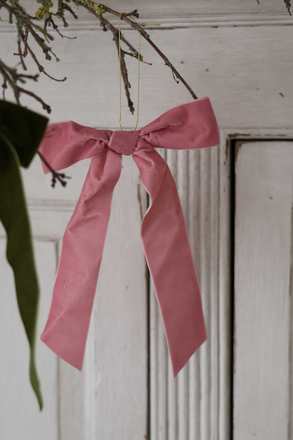 Dusky Pink Velvet Bows 