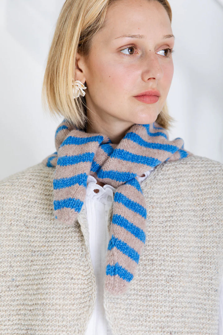 Triangle Scarf /  Hassar Blue