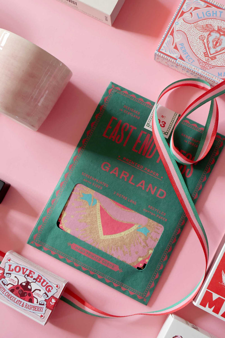 Garland Saint Valentines