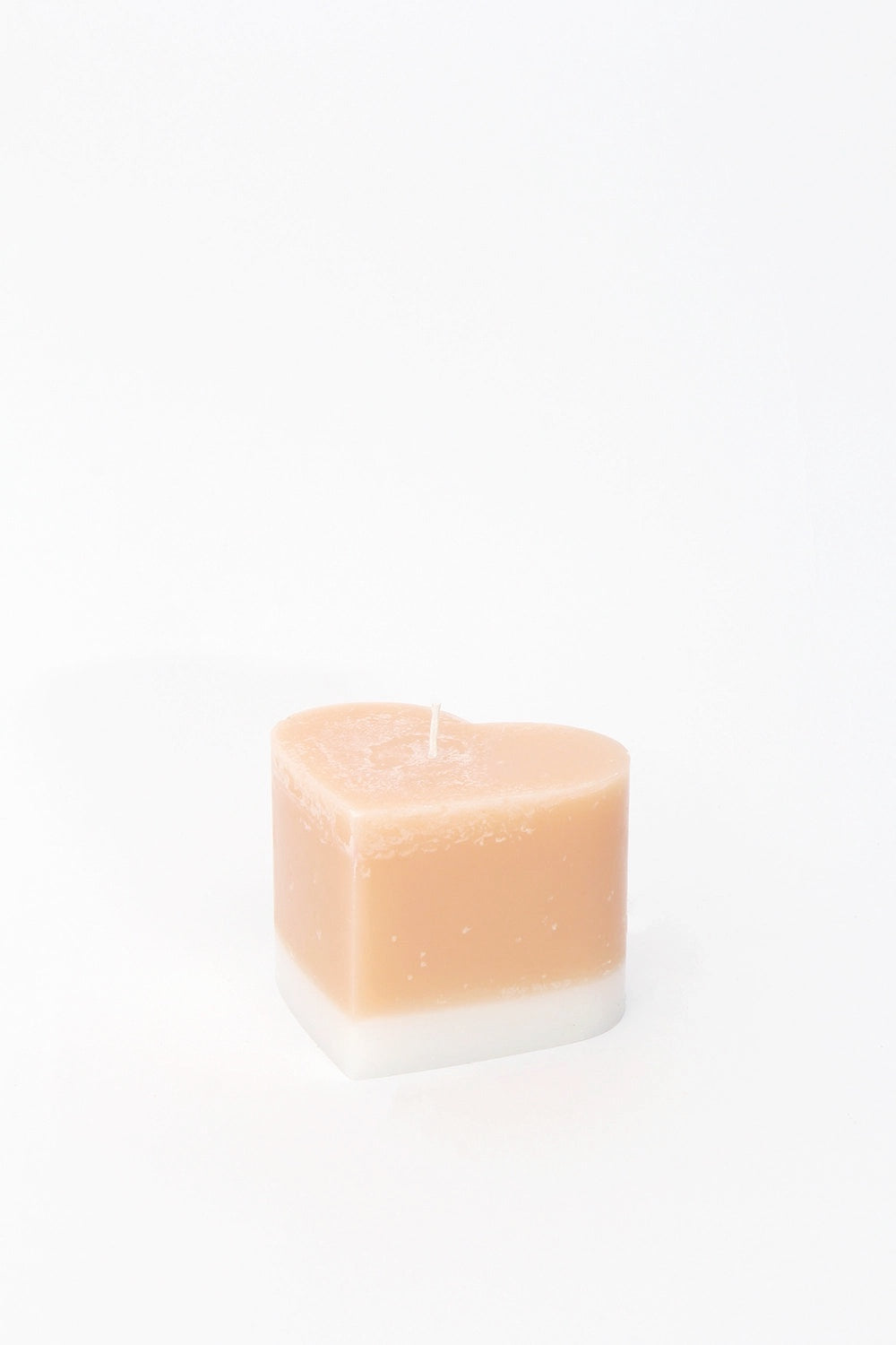 Blonde Amber & Honey Heart Candle
