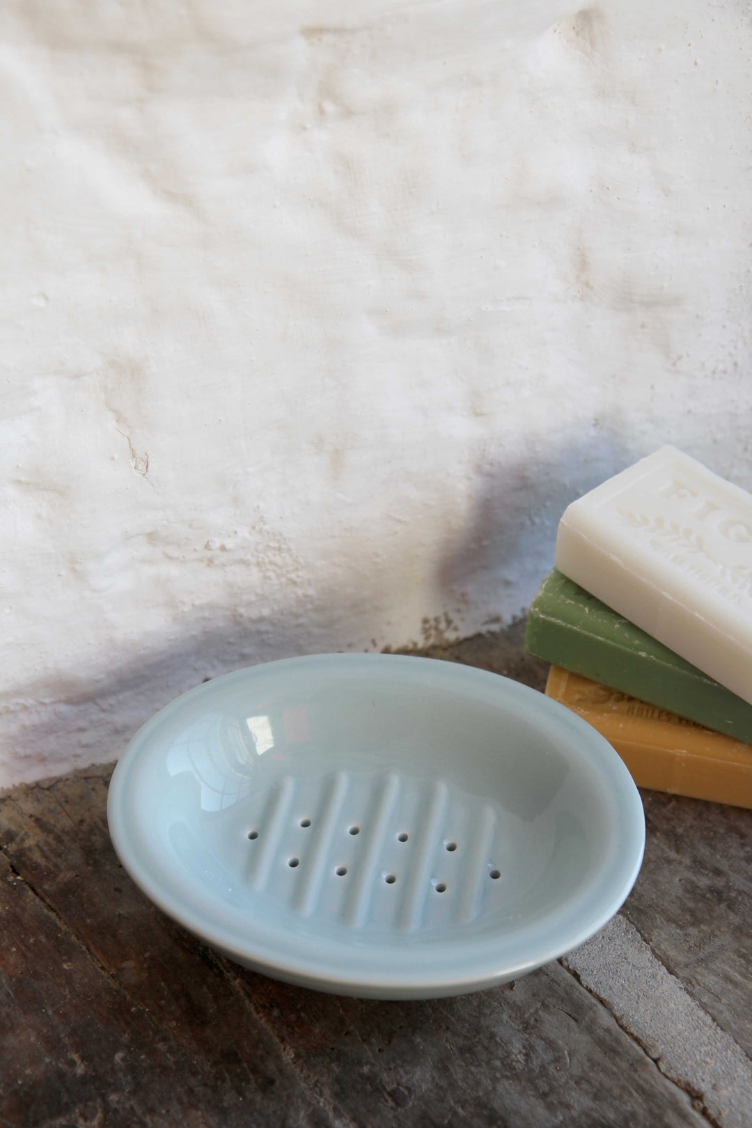 Ceramic Soap Dish / Light Blue