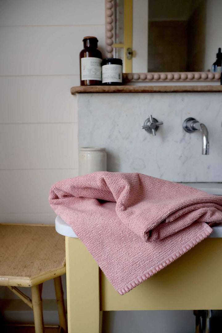 Bora Bath Towel 50x100 / Azalee