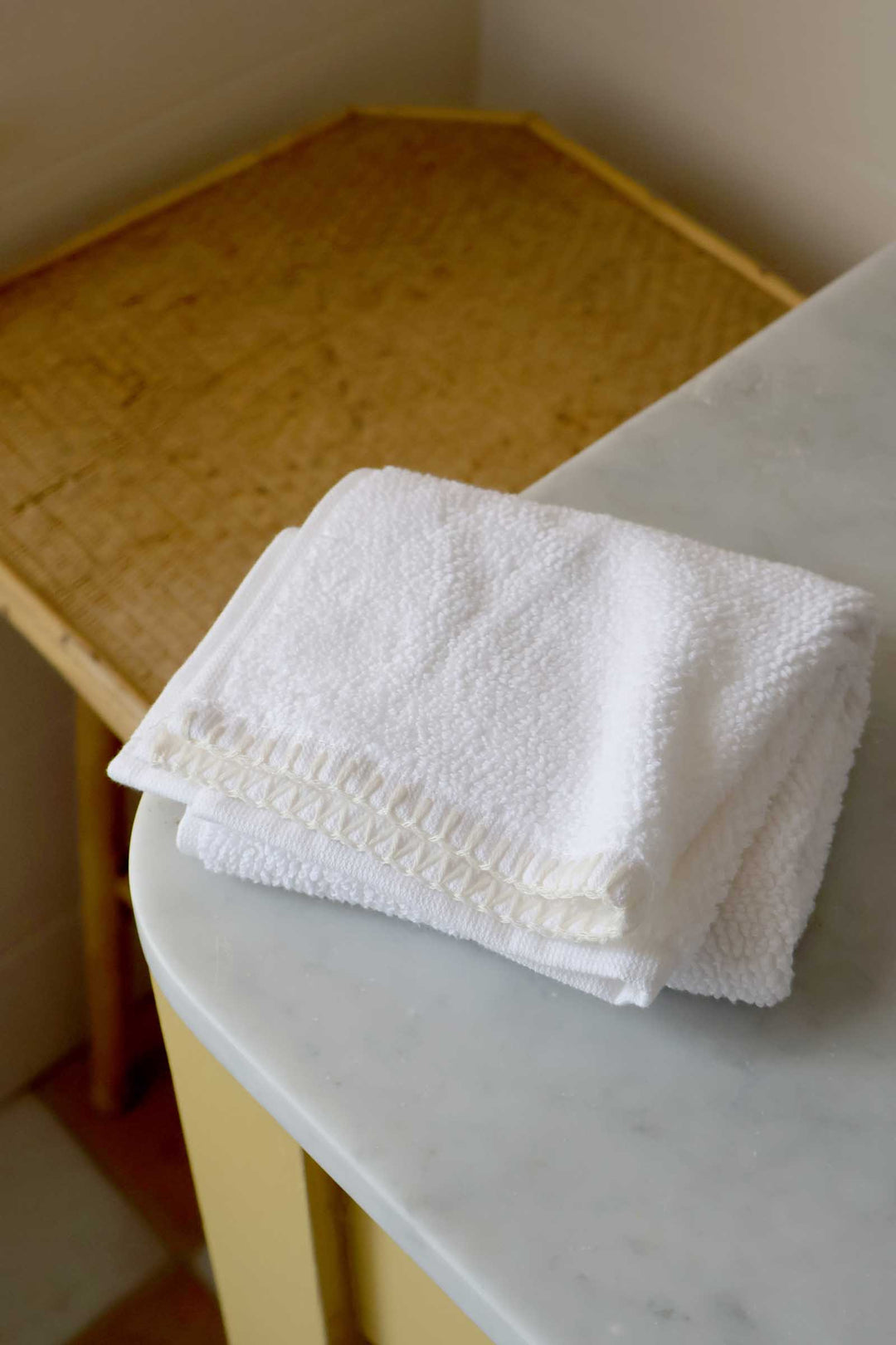 Bora Guest Towel 30x50 / Blanc