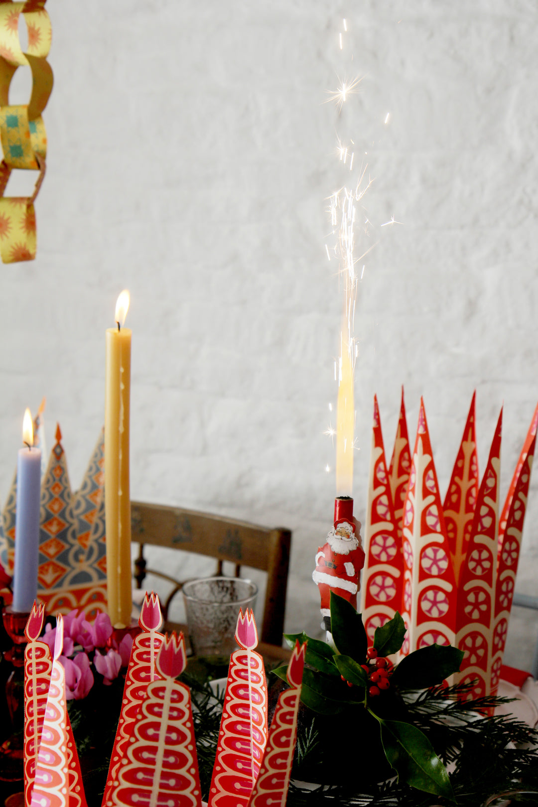 Botanical Santa Single Singing Pudding Fountain