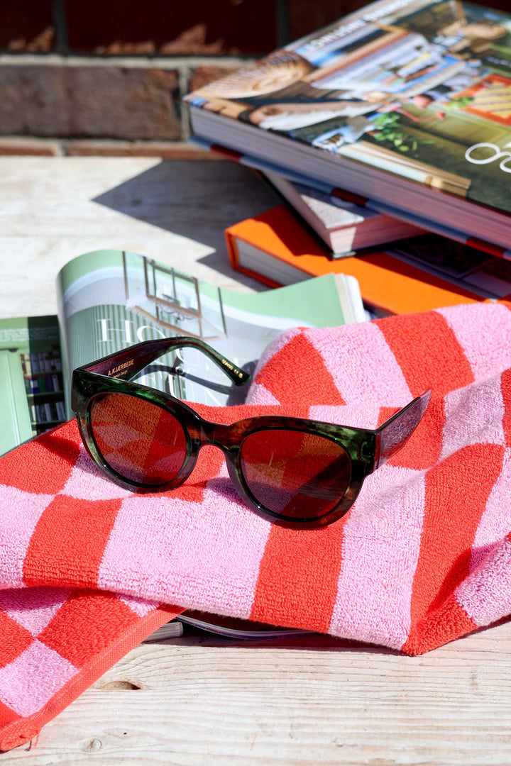 Lilly Sunglasses / Green Marble