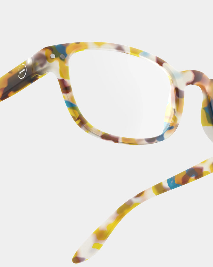 izipizi reading glasses shape B in blue tortoise lens