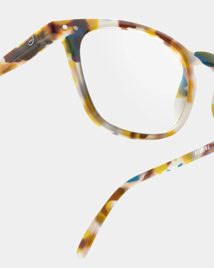 izipizi reading glasses shape E in blue tortoise lens