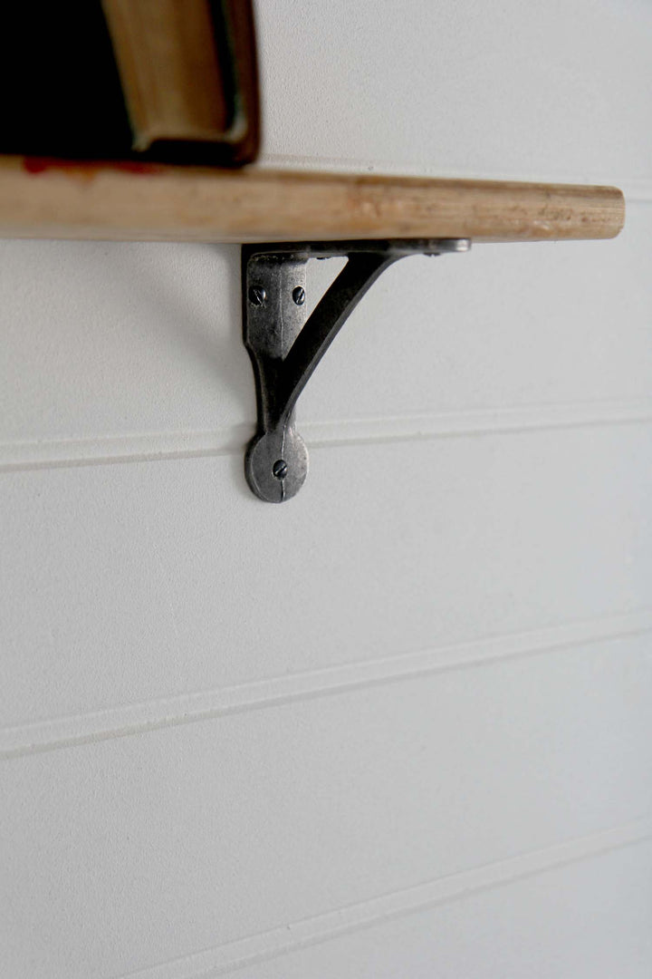 Iron Shelf Bracket / Gallows Penny 4x4"