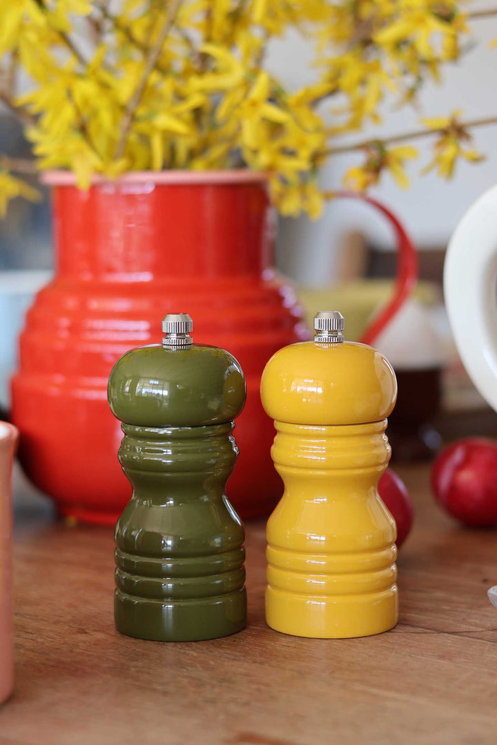 Mini Classic Salt/Pepper Grinder / Mustard