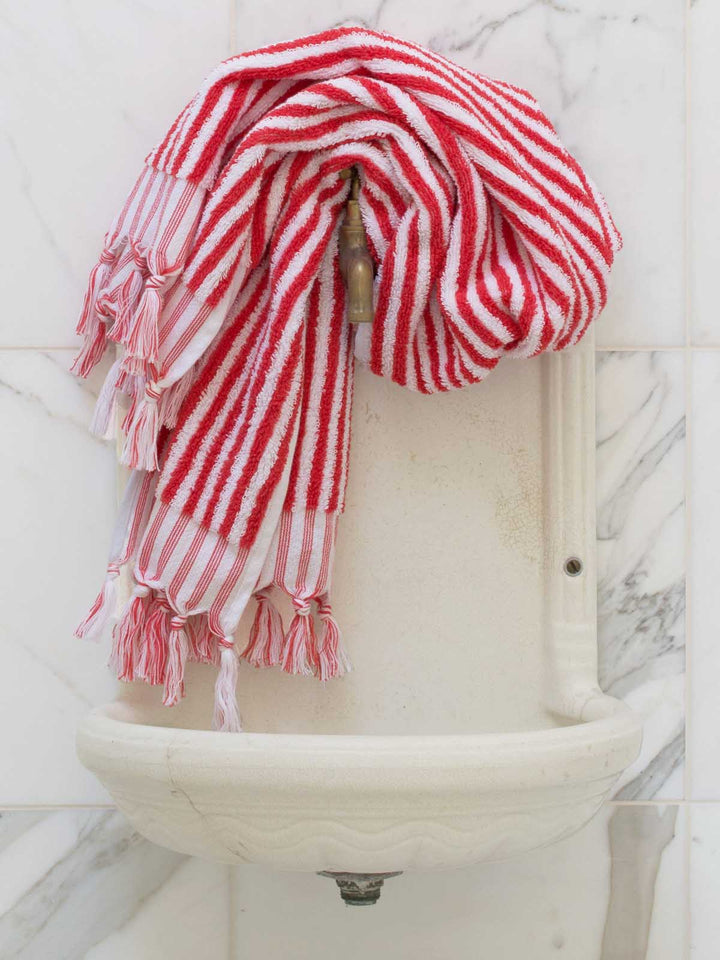 Striped Towel Coral Red / 100x45cm