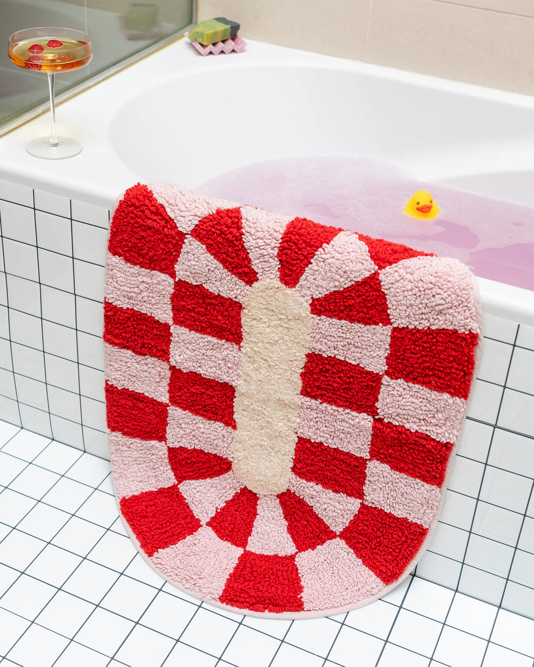 Rita Bathmat / Red & Pink - Domestic Science Home
