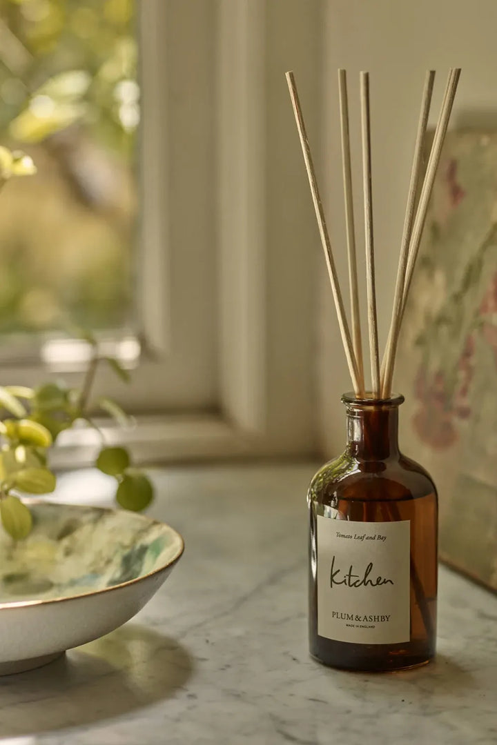 Plum & Ashby Diffuser / Kitchen