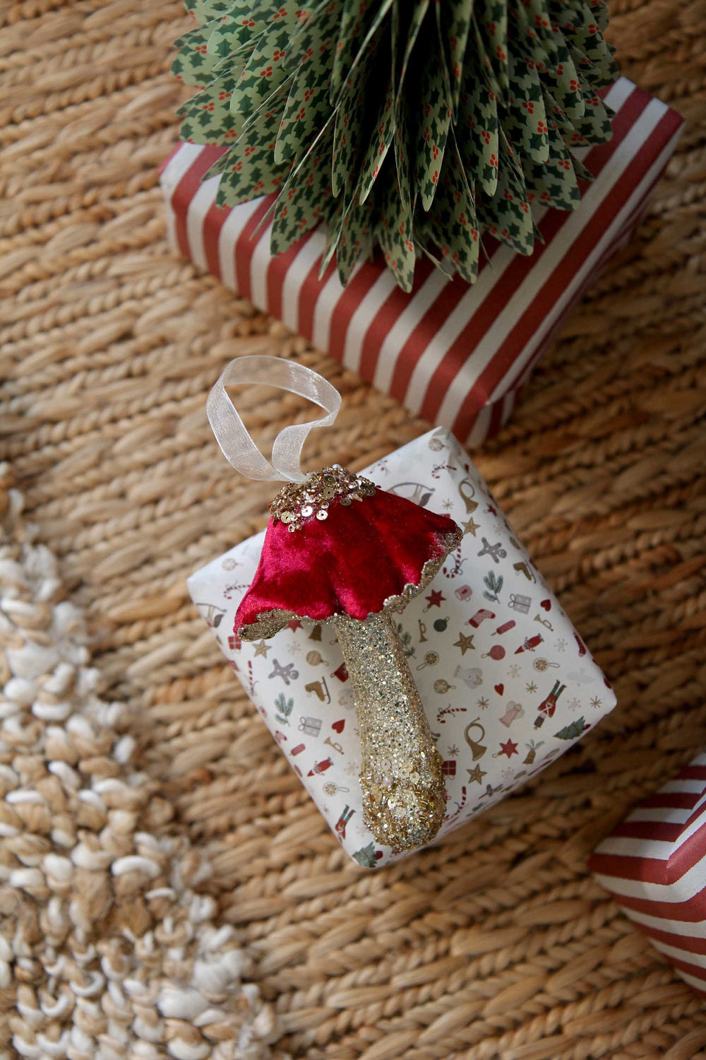 Red Toadstool w Gold Glitter Stem