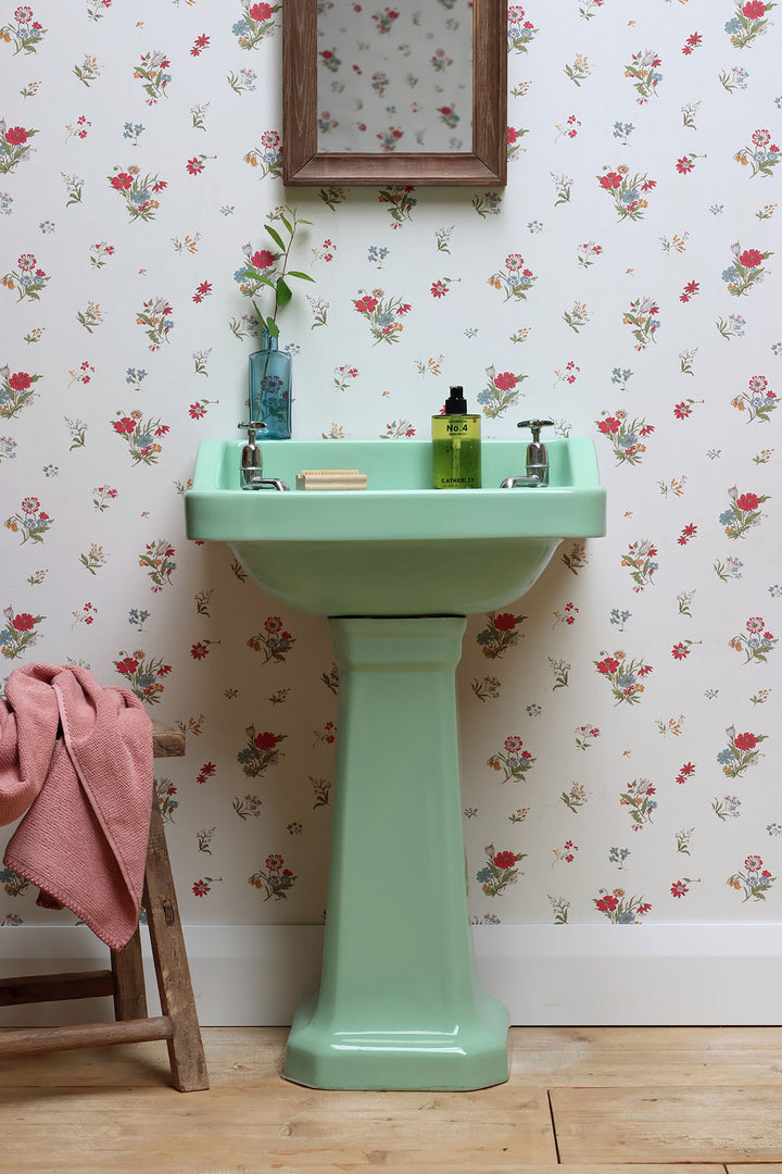Wallpaper Sprigs / Gesso