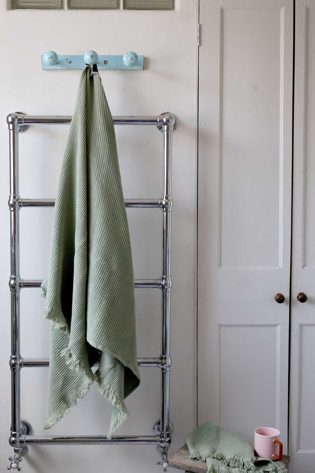 Timor Waffle Bath Towel Amande / 80x160cm 