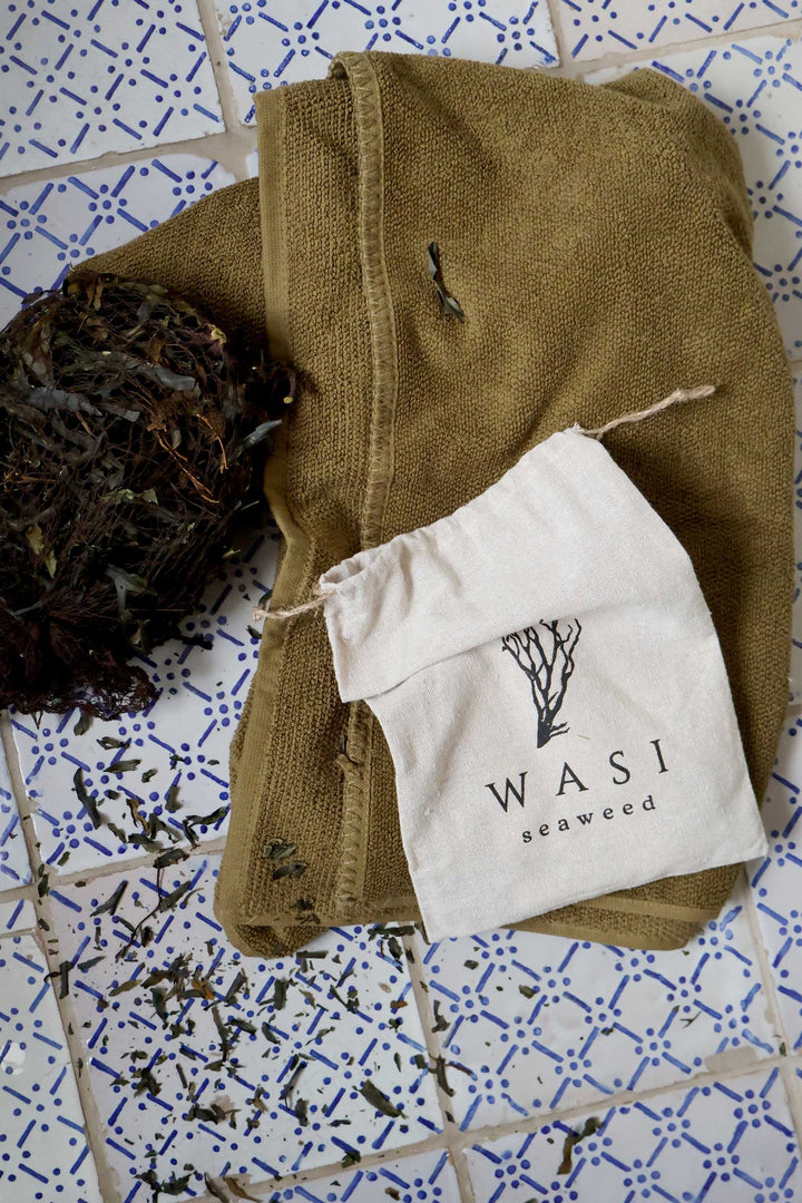 Wasi seaweed packaging on a patterned surface