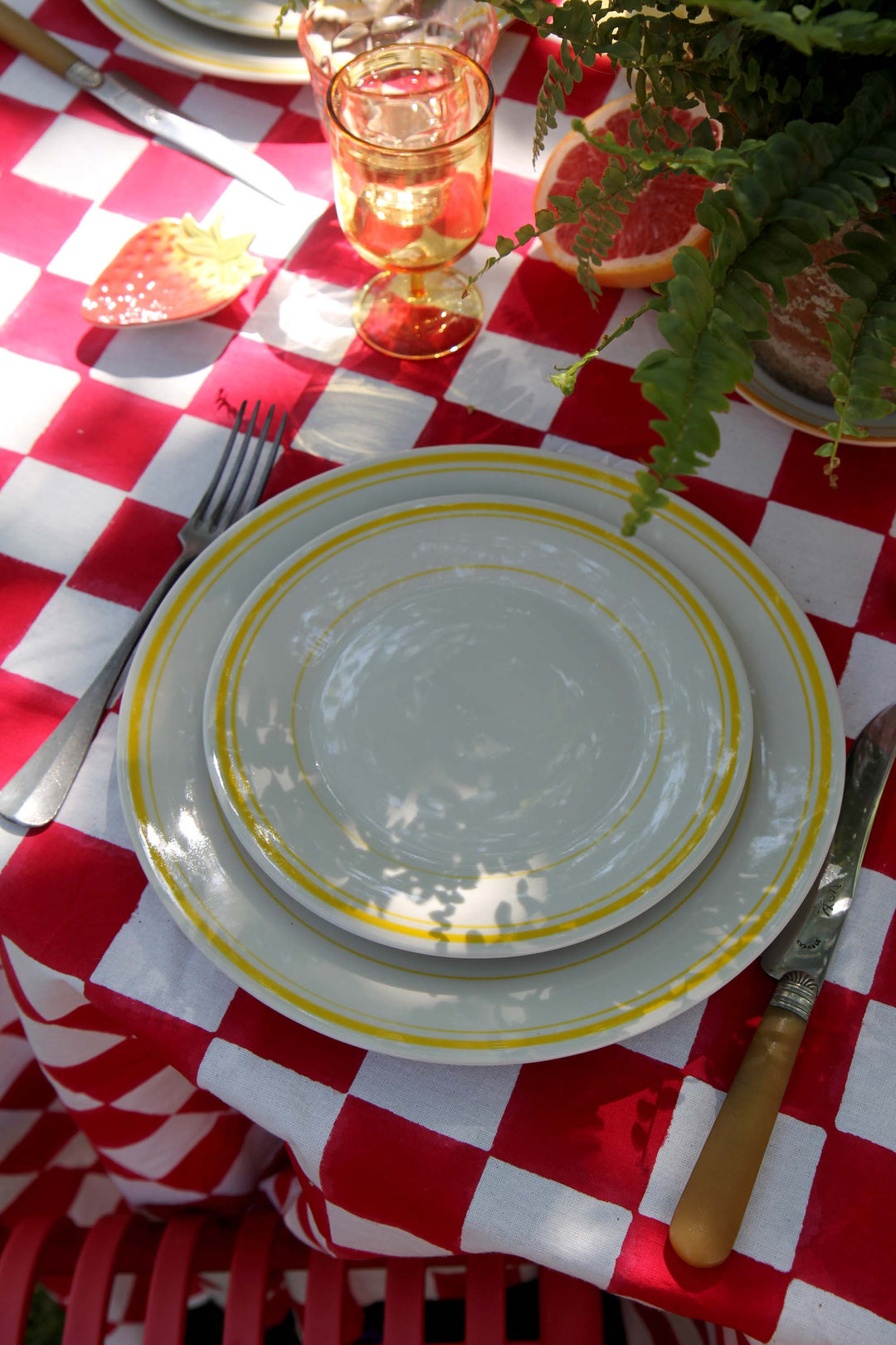 Bistro Dinner Plate / Yellow