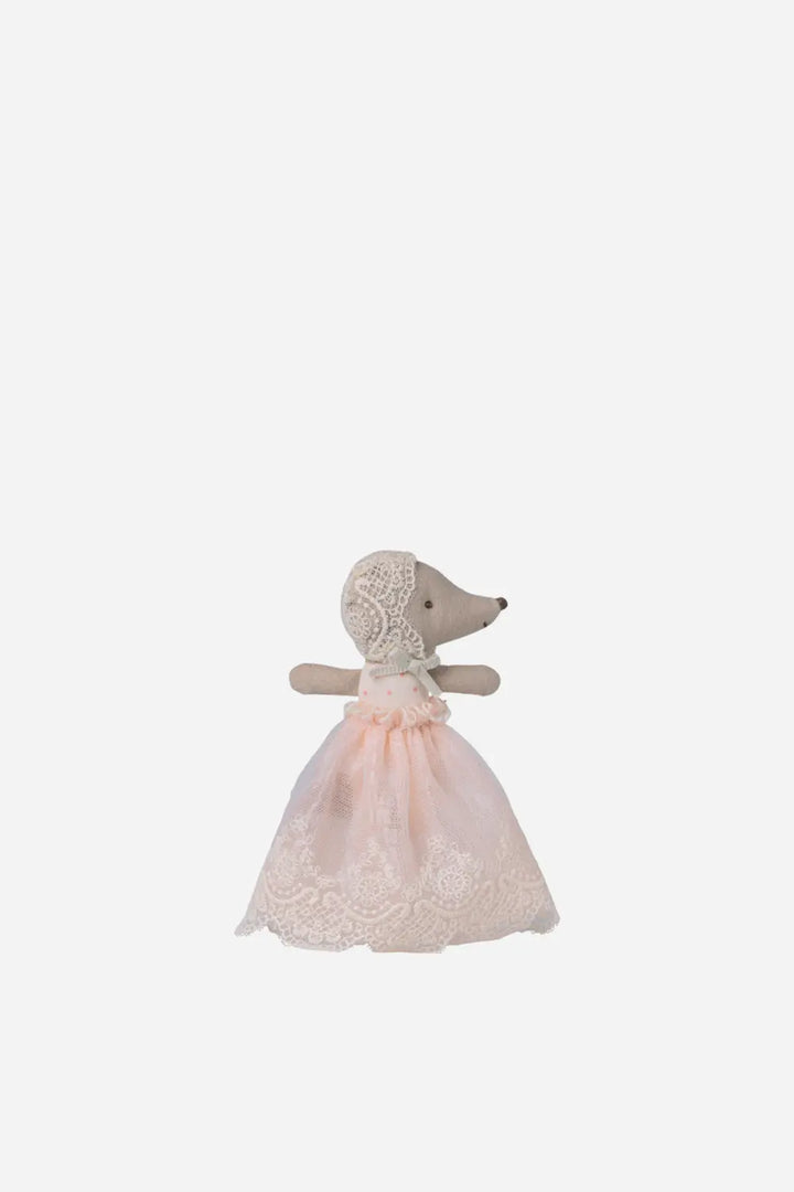 Baby Mouse In Gown / Powder