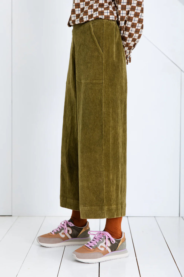 Bijou Trousers / Olive