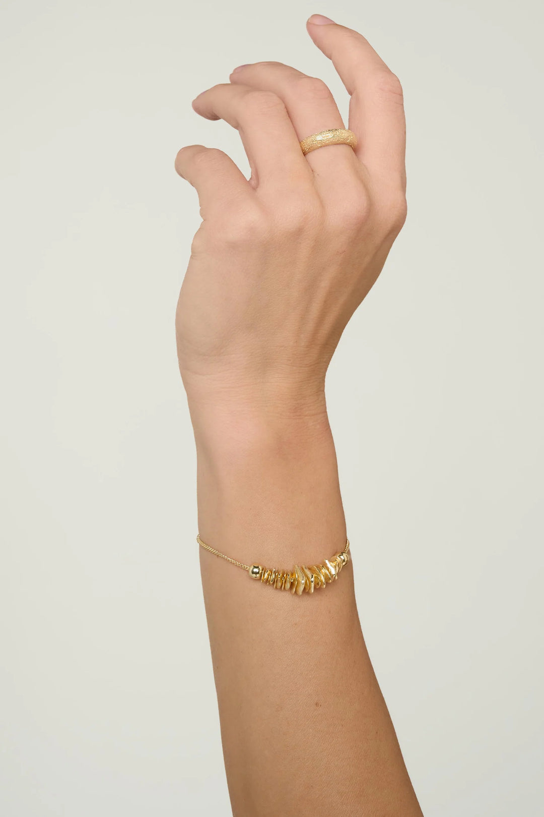 Cairn Bracelet / Gold