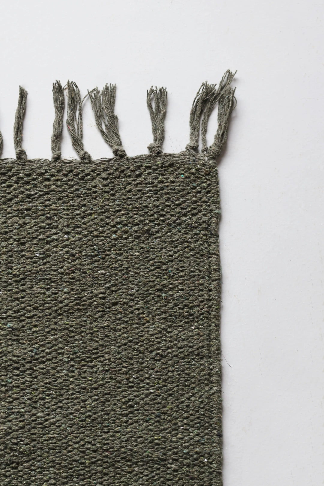 Olive Plain Rug 60x90 4100