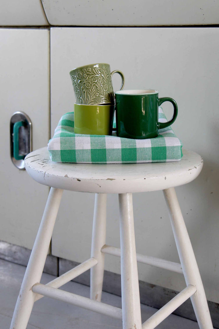Country Flowers Green Stoneware Mini Mug