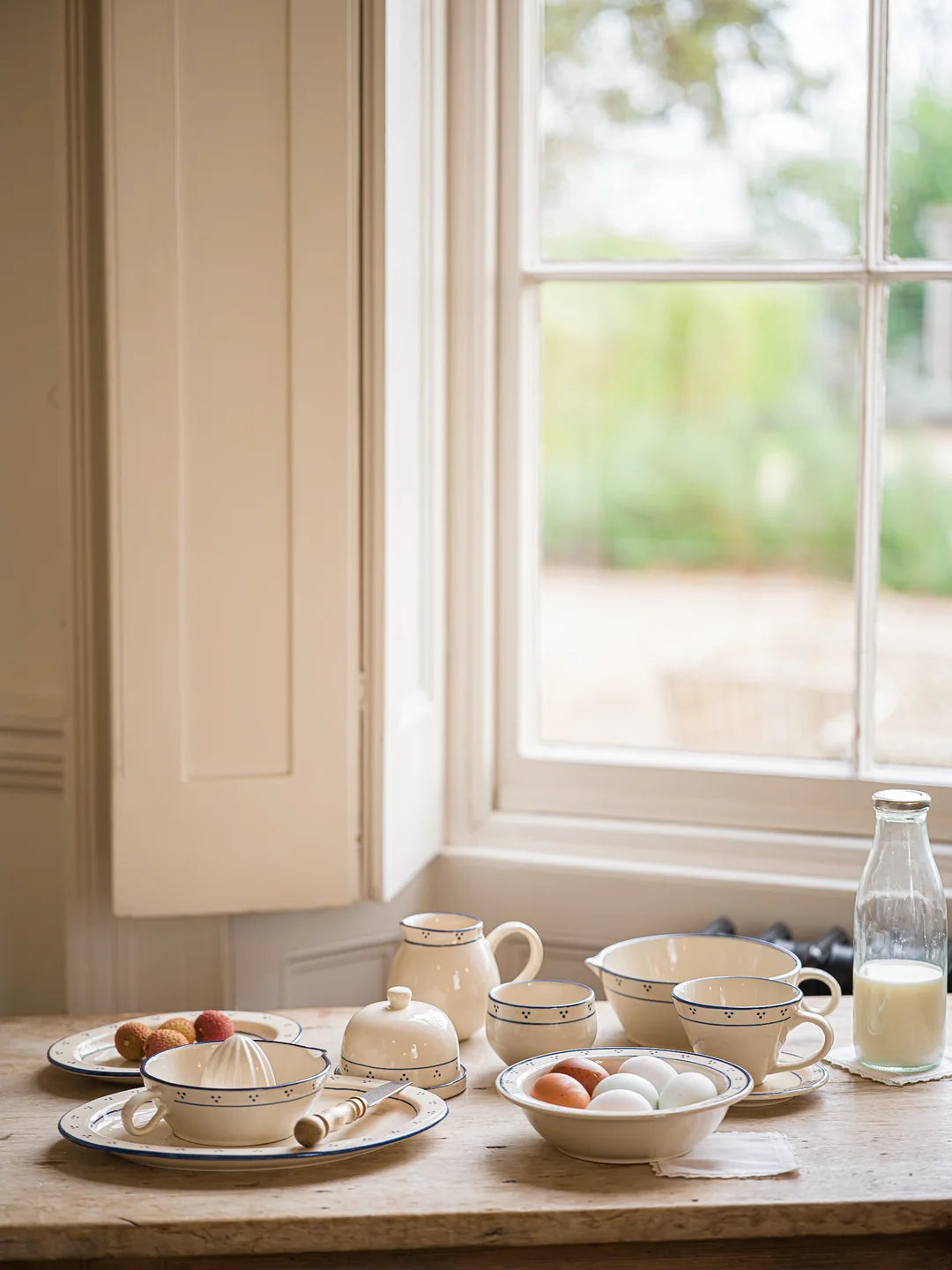 Tea Cup &amp; Plate / Blue