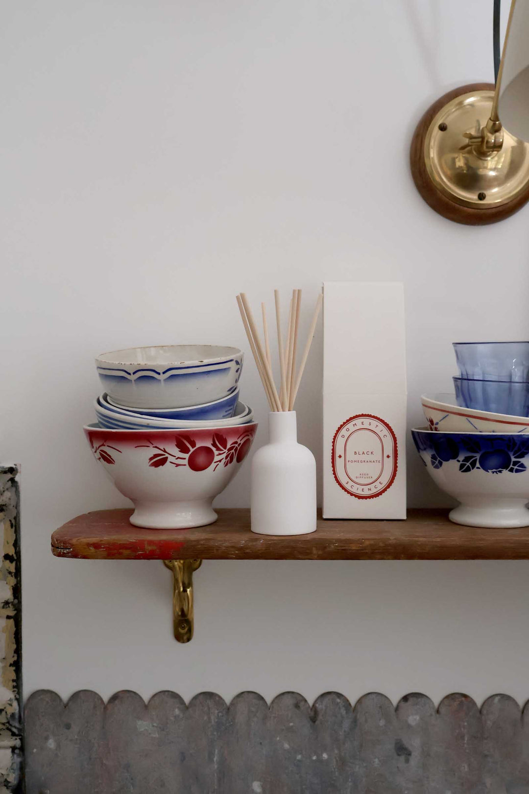 Ceramic Diffuser 100ml  / Black Pom