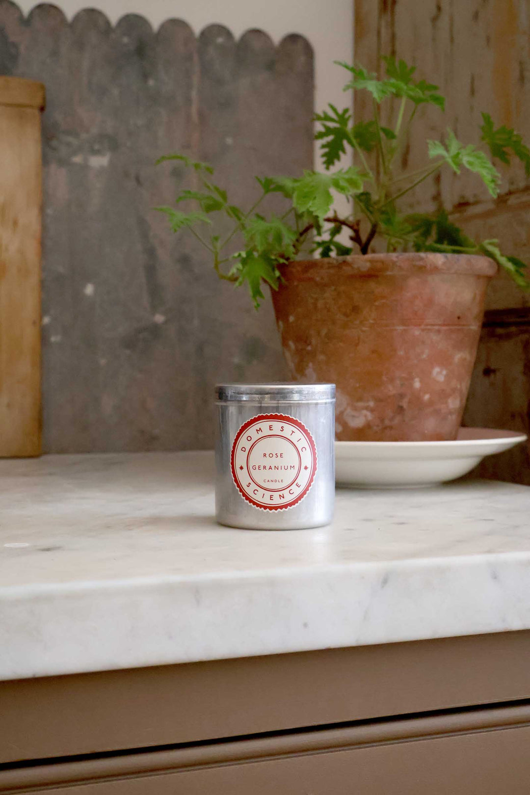 Aluminium Tin 200ml   / Rose Geranium